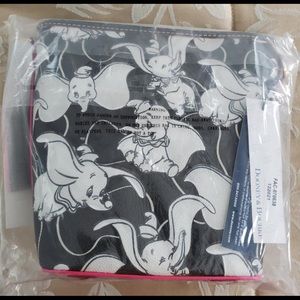 LIMITED EDITION Disney Dumbo Dooney & Bourke Zip Sac Crossbody